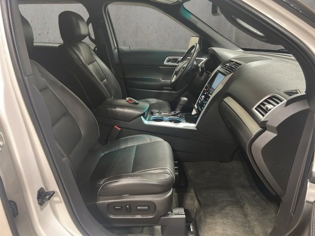 Used 2015 Ford Explorer Sport w/ Equipment Group 401A image 19