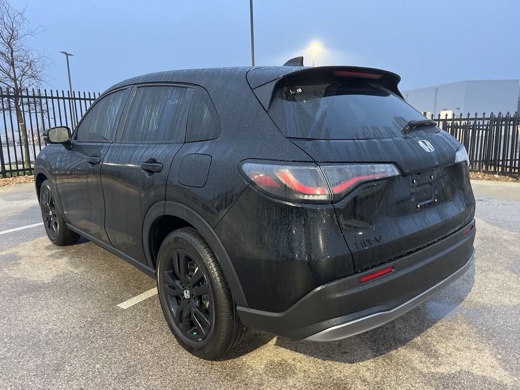 Certified 2026 Honda HR-V Sport image 6