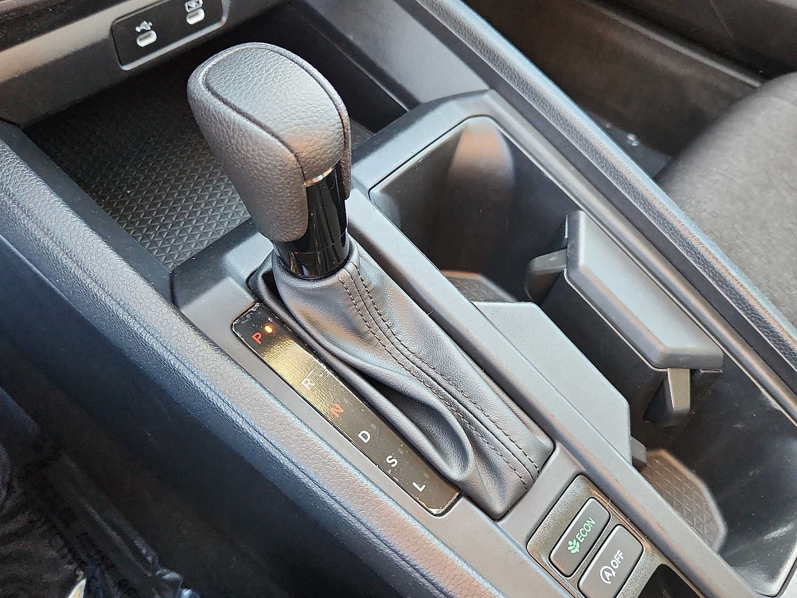 Certified 2024 Honda Accord LX image 13