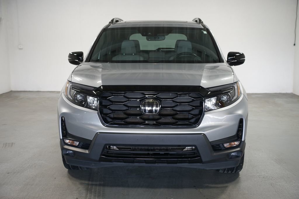 Used 2023 Honda Passport Elite image 2