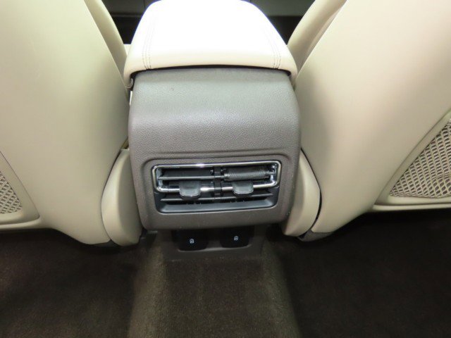 Certified 2023 Lincoln Corsair FWD w/ Equipment Group 101A image 21