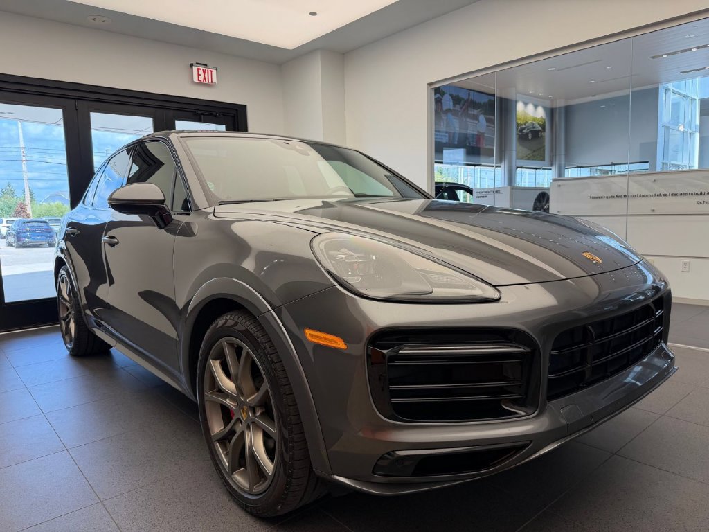 Used 2021 Porsche Cayenne GTS AWD/4WD image 30
