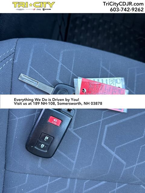 Used 2017 Toyota Tacoma TRD Off-Road w/ Tow Package (A/T) image 36