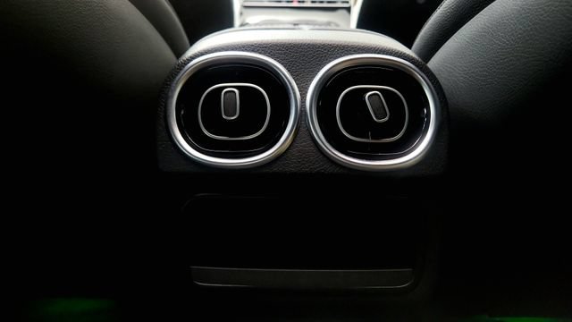 Used 2024 Mercedes-Benz C 300 4MATIC Sedan image 55