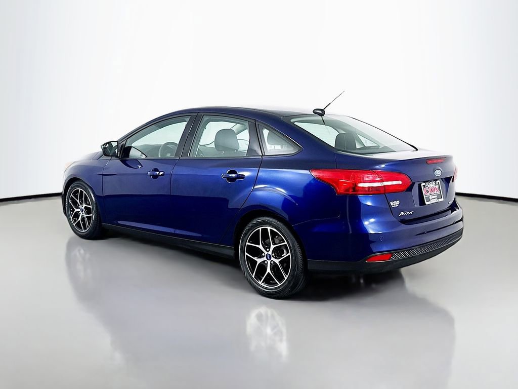 Used 2017 Ford Focus SEL w/ Cold Weather Package image 7