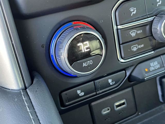 Used 2022 Chevrolet Tahoe Z71 w/ Luxury Package image 28