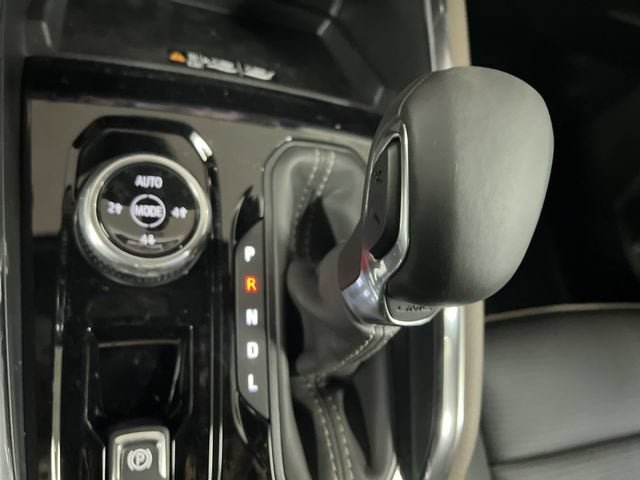 New 2026 GMC Canyon Denali AWD/4WD image 16