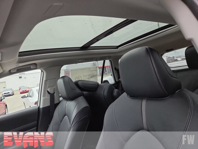 New 2026 Toyota Grand Highlander AWD image 25