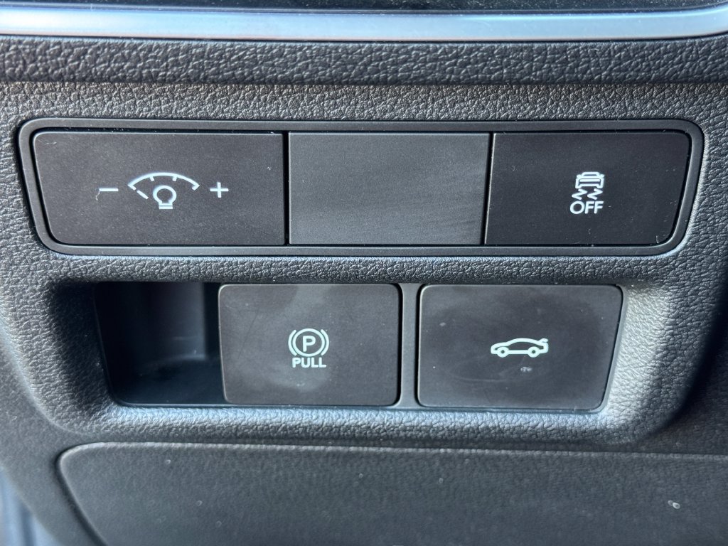 Used 2025 Hyundai Sonata SEL FWD image 20