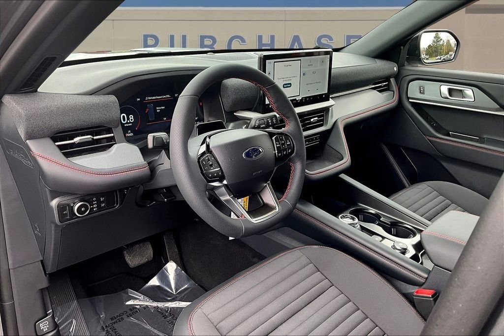 New 2026 Ford Explorer ST-Line w/ ST-Line Street Pack image 7