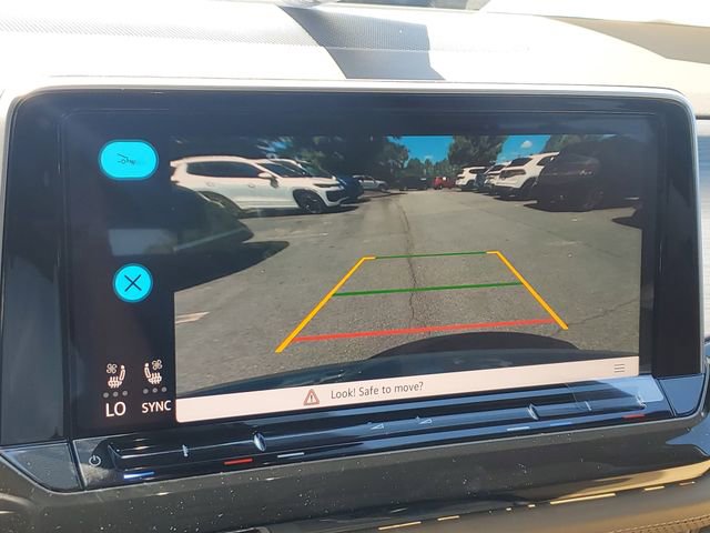 New 2026 Volkswagen Atlas Cross Sport SE image 25