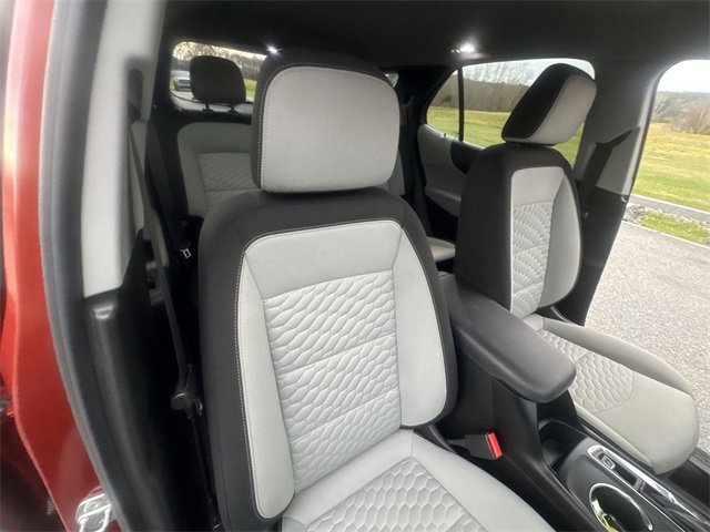 Used 2020 Chevrolet Equinox LS w/ LS Convenience Package image 29