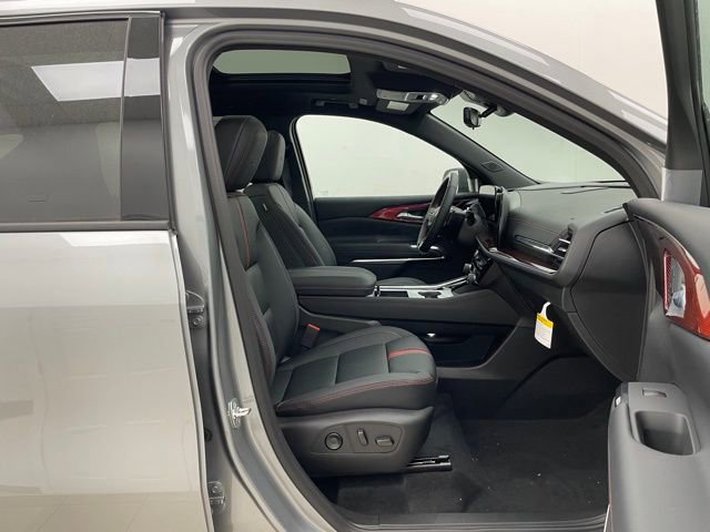 New 2026 Chevrolet Traverse RS image 15