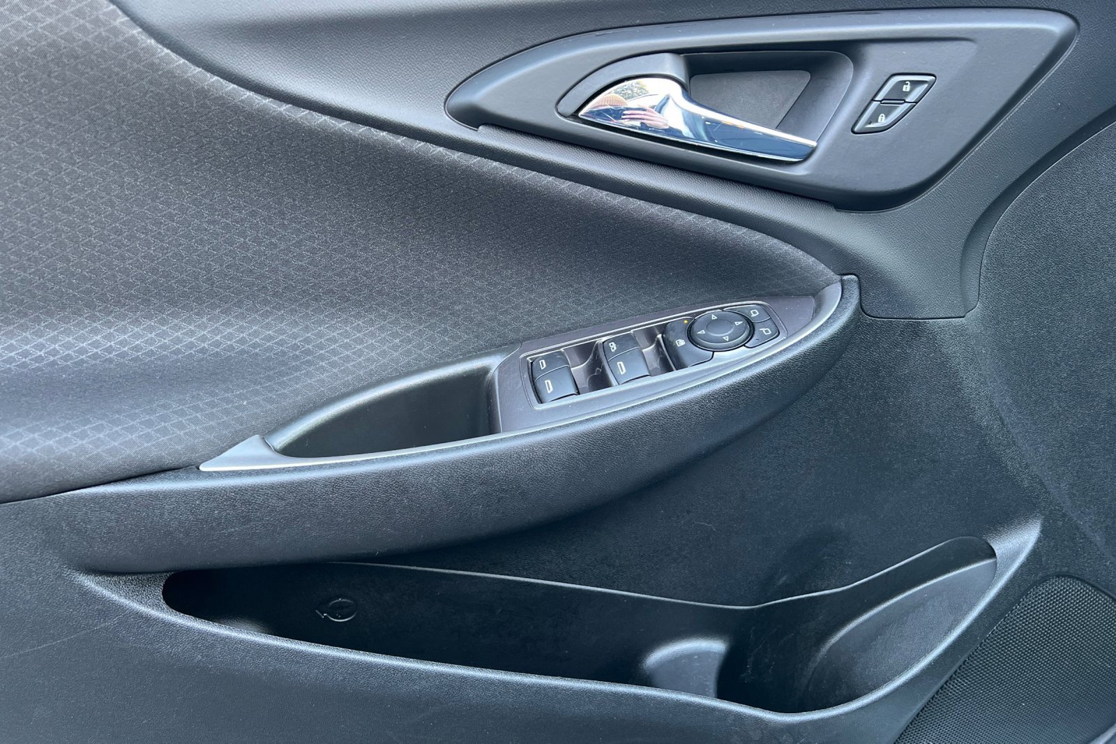 Used 2022 Chevrolet Malibu LT image 12