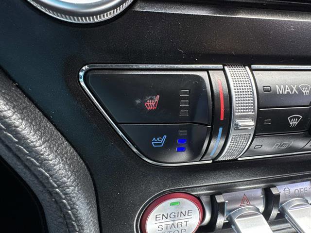 Used 2022 Ford Mustang Premium RWD image 18