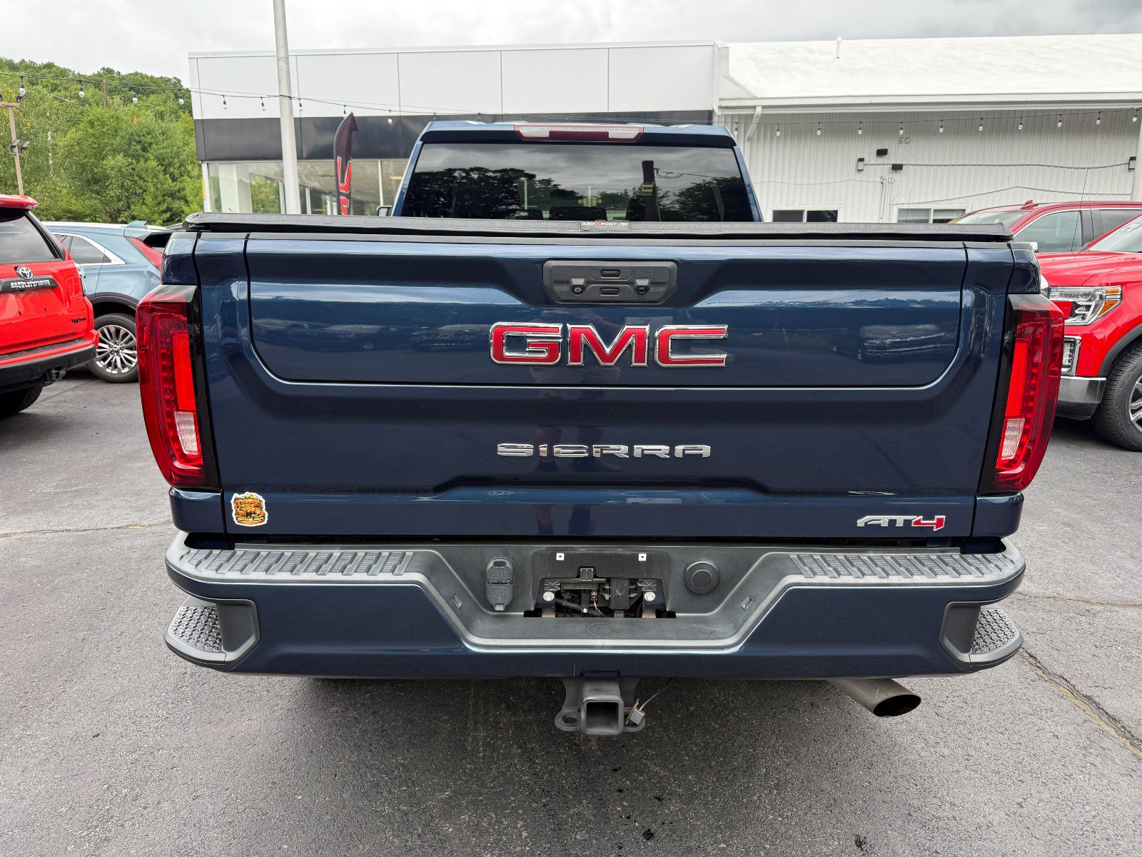 Used 2022 GMC Sierra 2500 AT4 w/ Snow Plow Prep/Camper Package AWD/4WD image 4