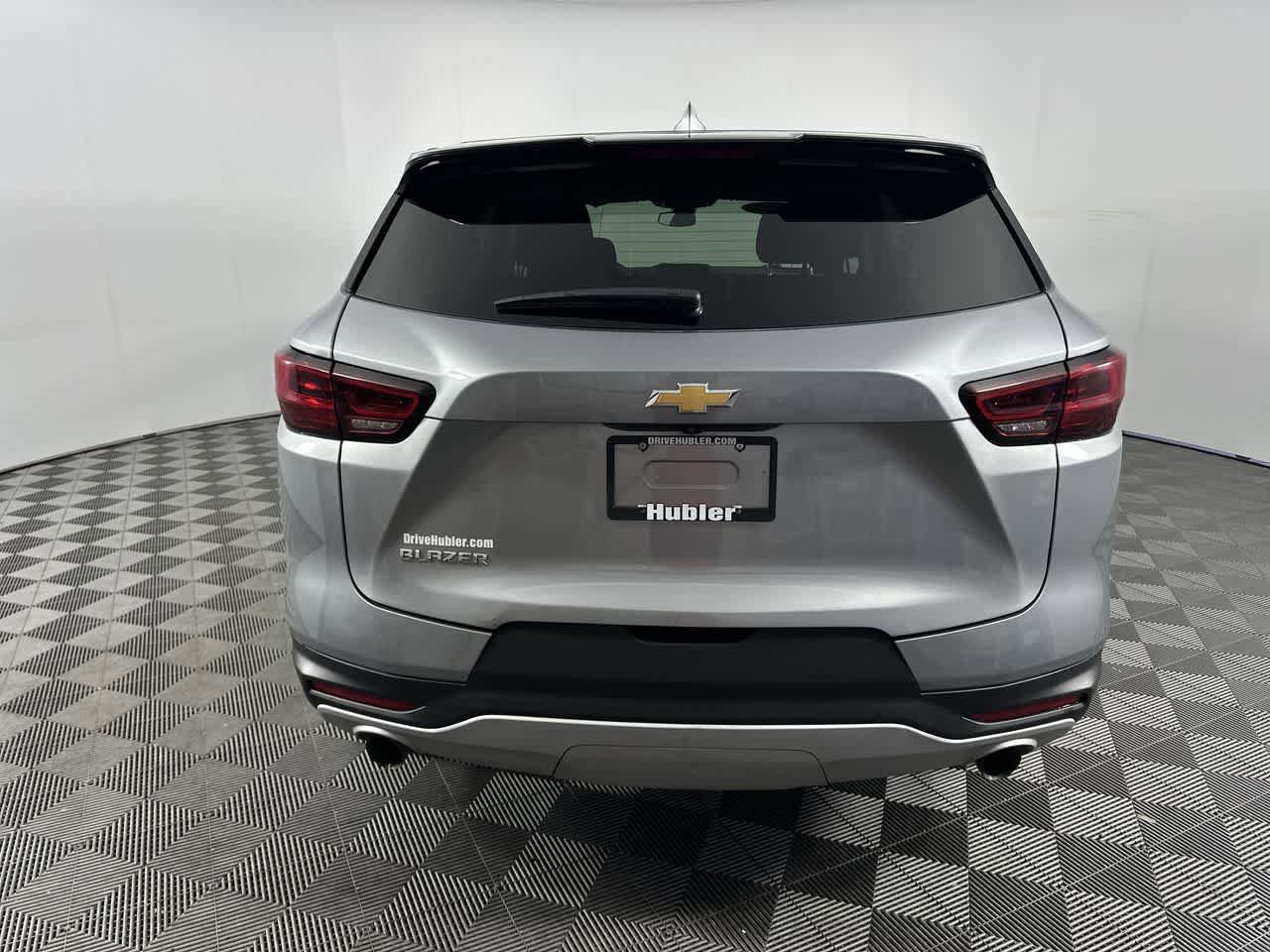 Used 2025 Chevrolet Blazer LT FWD image 7