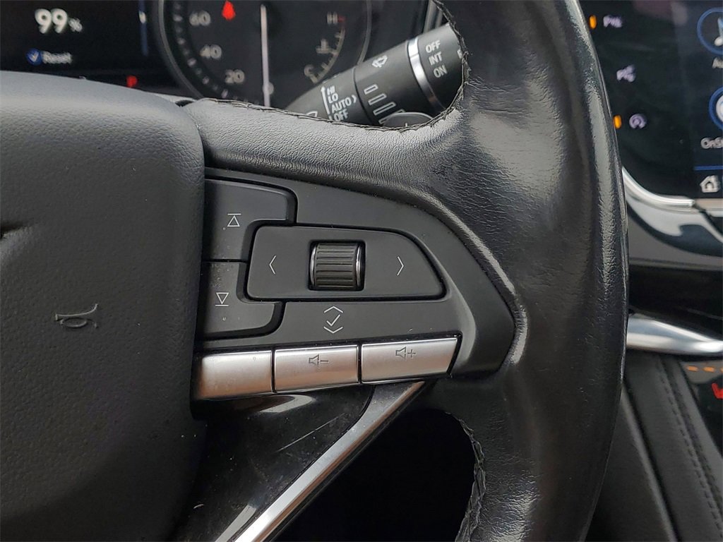 Used 2021 Cadillac XT6 Premium Luxury image 22