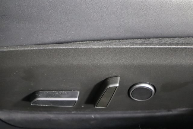 Used 2023 Tesla Model 3 Standard Range RWD image 19