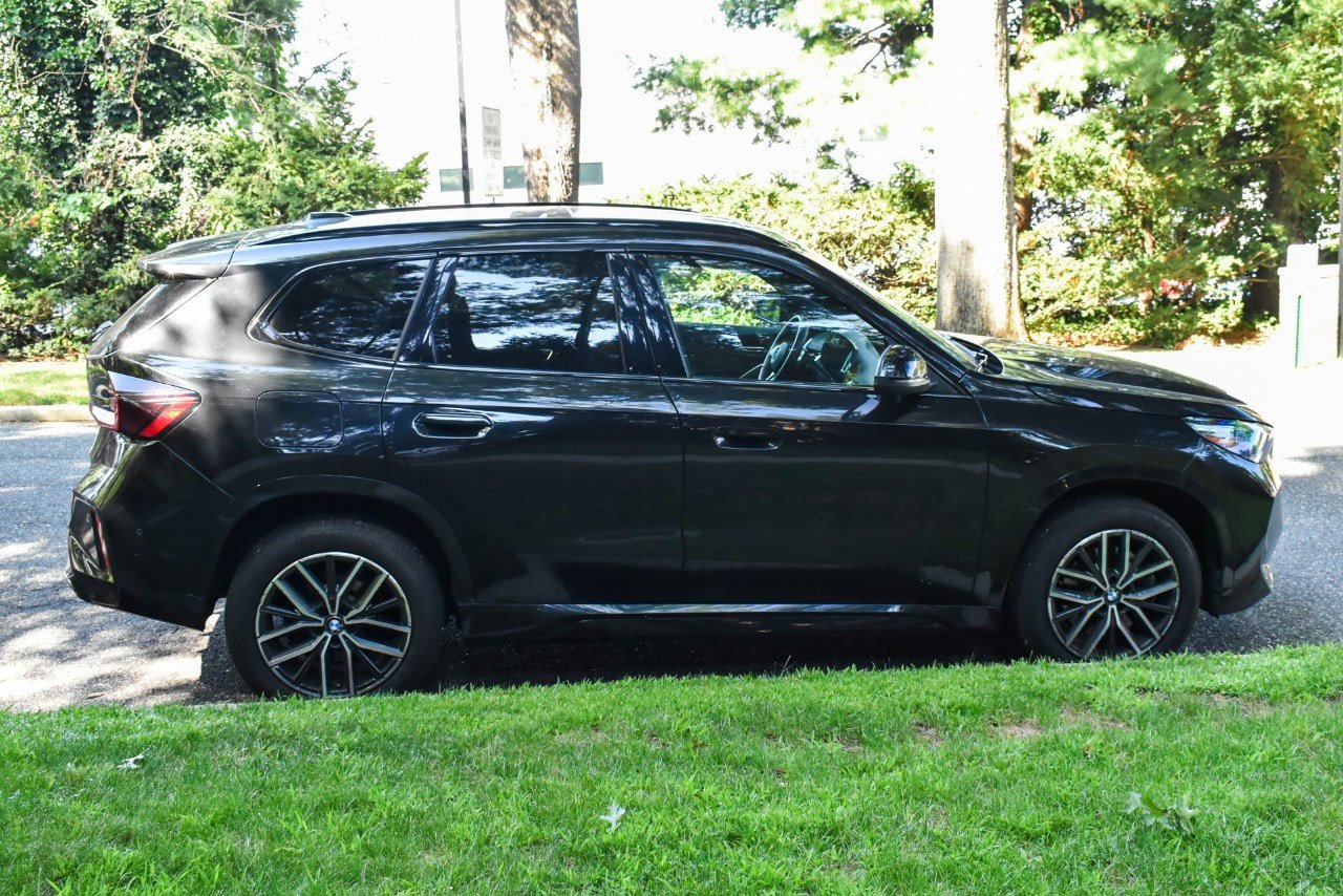 Used 2026 BMW X1 xDrive28i w/ M Sport Package AWD/4WD image 7