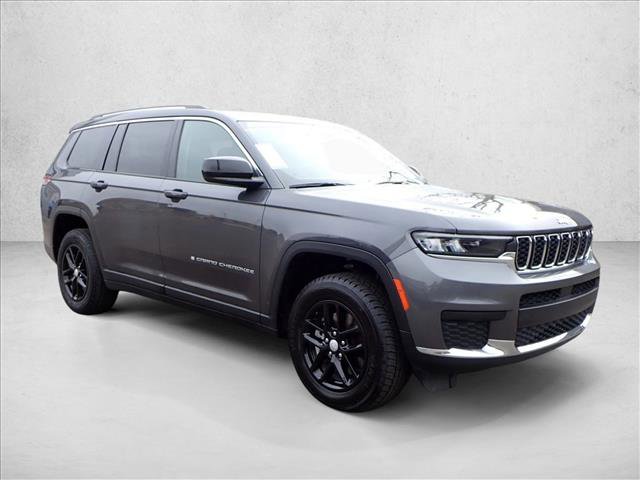 Used 2023 Jeep Grand Cherokee L Laredo image 6