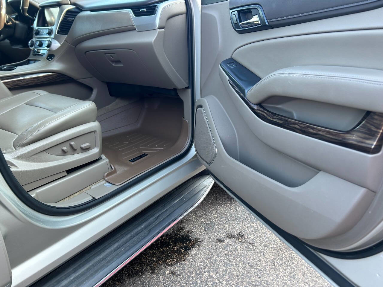 Used 2015 GMC Yukon SLT image 25