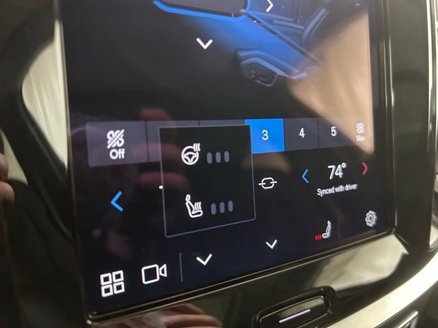 Used 2025 Volvo V60 B5 Cross Country Plus image 20