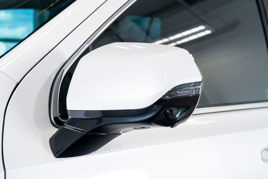 Used 2021 Cadillac Escalade Premium Luxury image 20