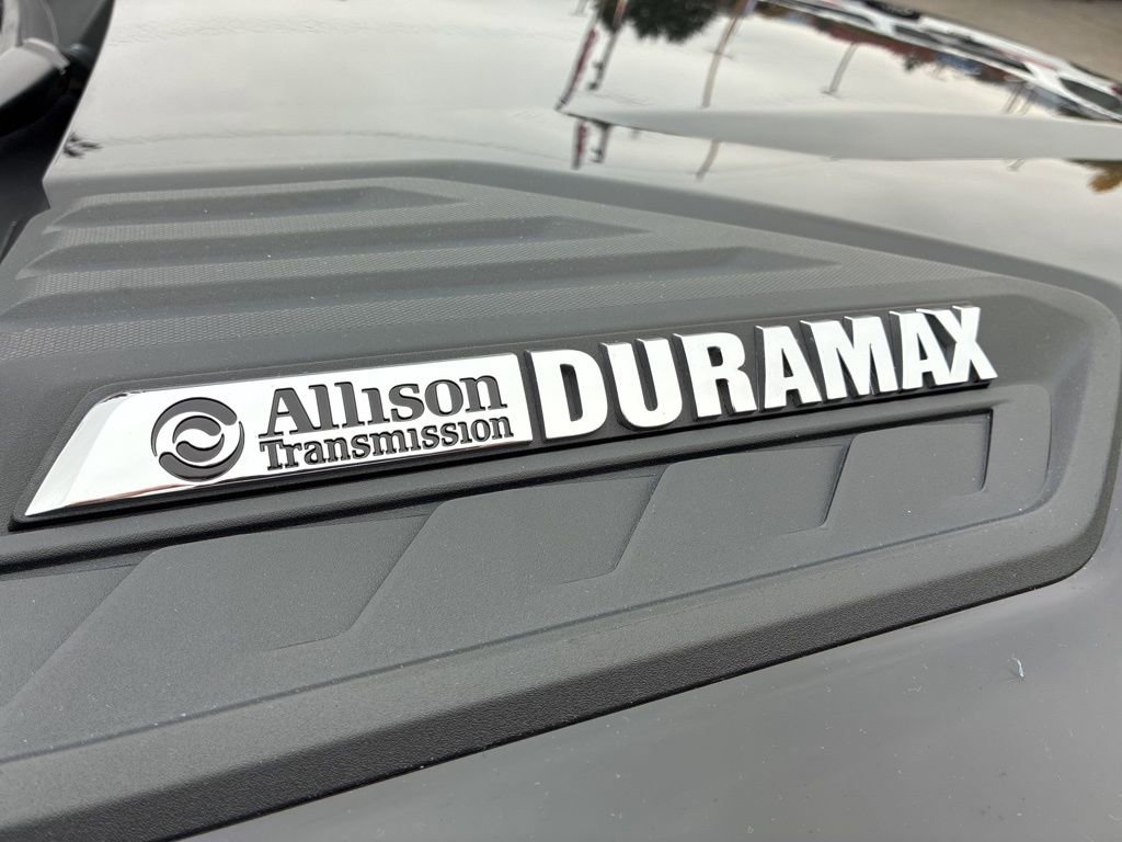 Used 2022 Chevrolet Silverado 2500 LTZ w/ LTZ Plus Package image 34