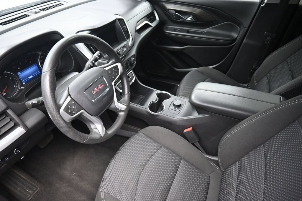 Used 2024 GMC Terrain SLE AWD/4WD image 21