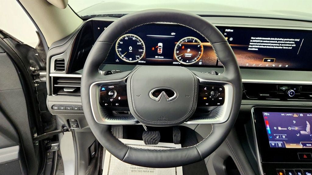 Used 2025 INFINITI QX80 Sensory w/ Premium Cargo Package AWD/4WD image 14