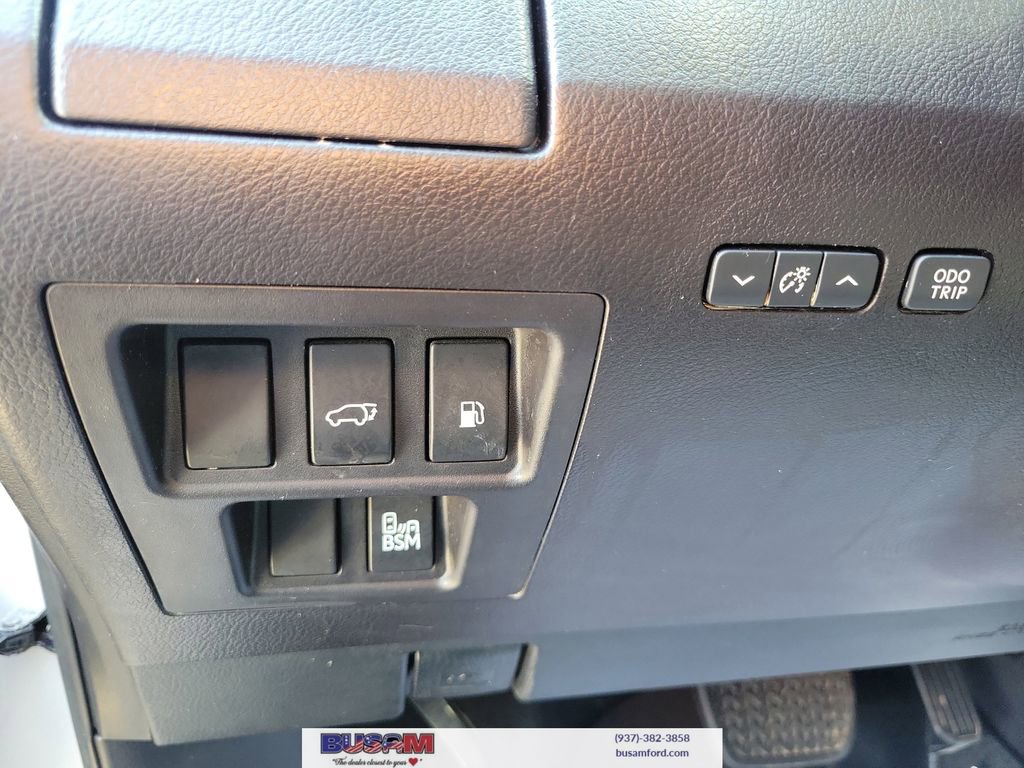 Used 2015 Lexus RX 450h AWD image 20