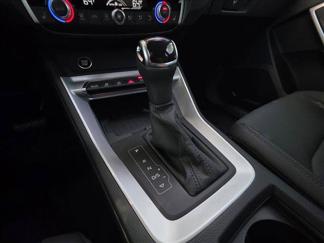 New 2025 Audi Q3 2.0T Premium w/ Convenience Package AWD/4WD image 24