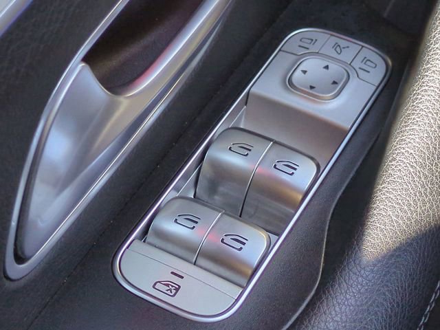 Used 2024 Mercedes-Benz GLE 350 4MATIC image 24