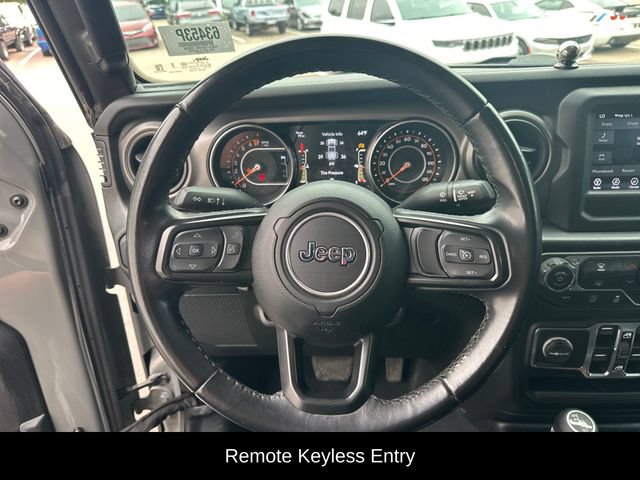 Used 2022 Jeep Gladiator Sport AWD/4WD image 13