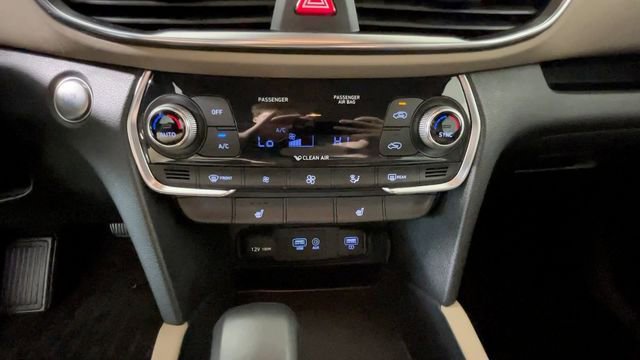 Used 2019 Hyundai Santa Fe SEL AWD/4WD image 32