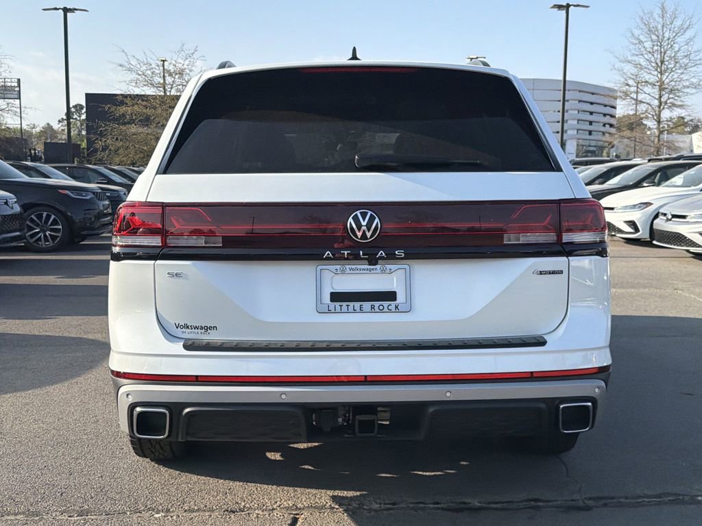 New 2026 Volkswagen Atlas Peak Edition AWD/4WD image 4