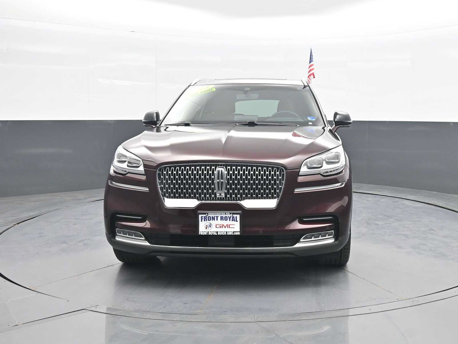 Used 2020 Lincoln Aviator Reserve w/ Equipment Group 202A AWD/4WD image 3