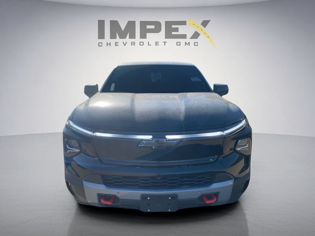 Used 2026 Chevrolet Silverado EV Trail Boss AWD/4WD image 8