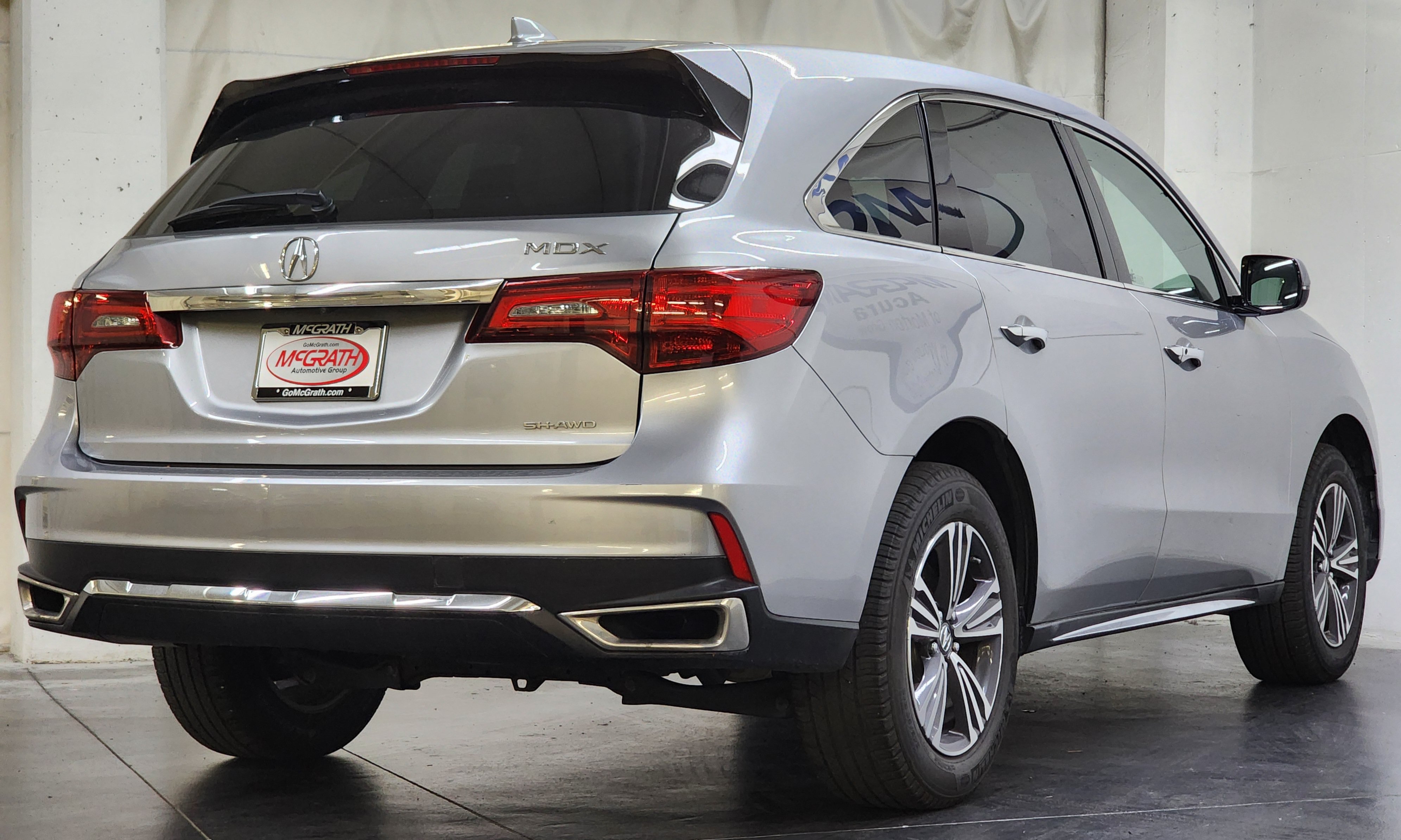Used 2018 Acura MDX SH-AWD image 5