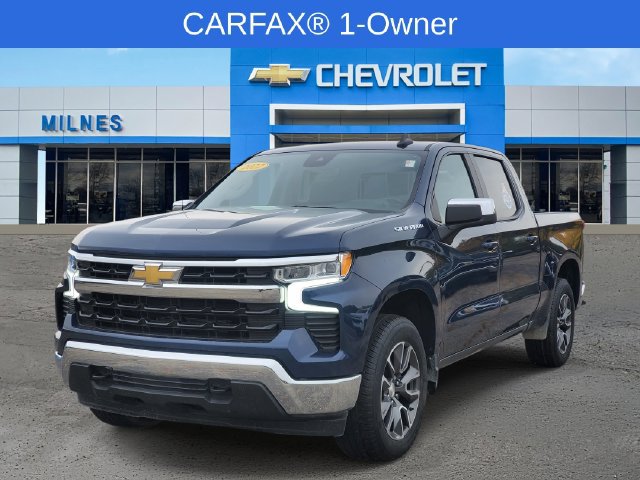 Certified 2022 Chevrolet Silverado 1500 LT AWD/4WD image 2