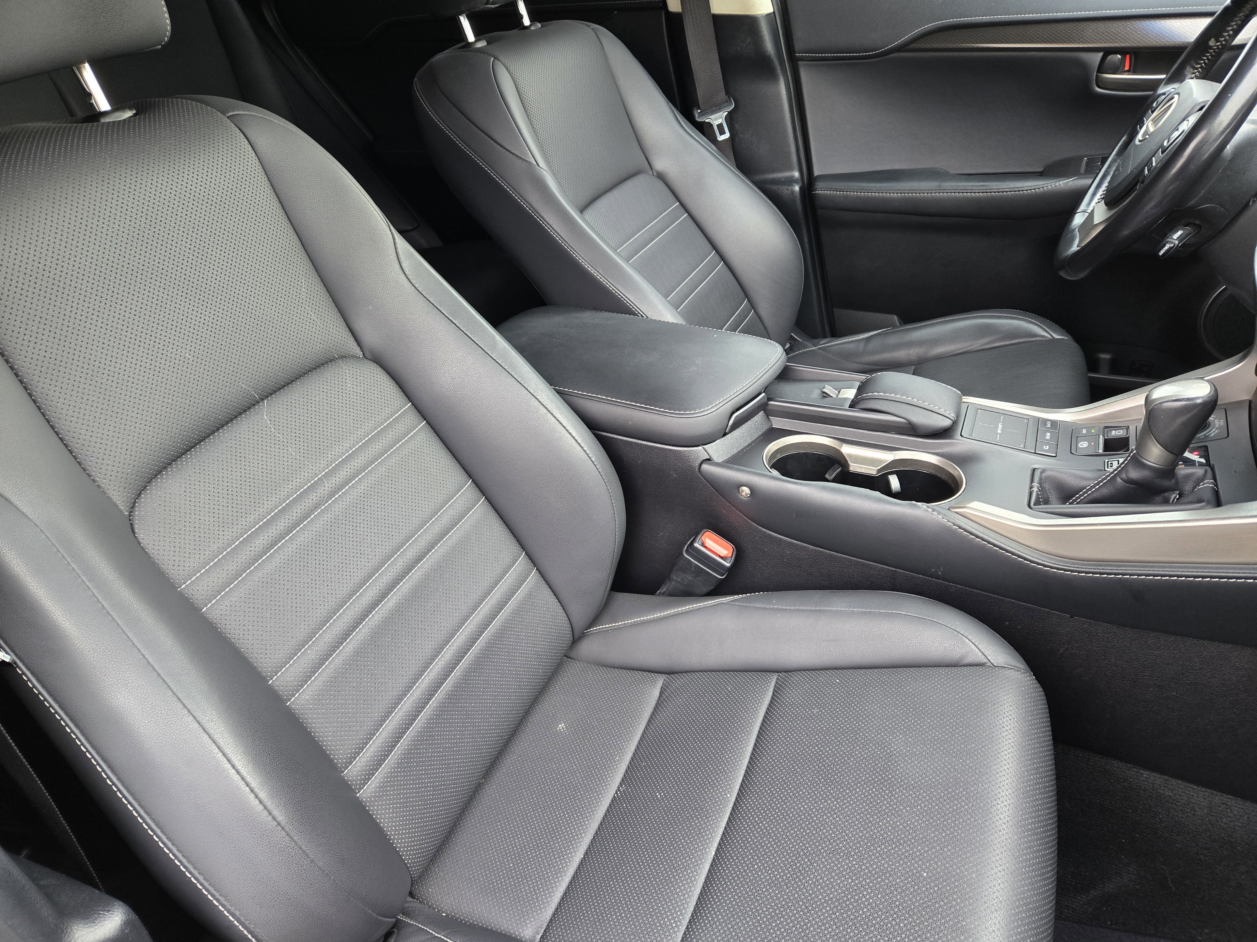 Used 2016 Lexus NX 200t FWD image 19