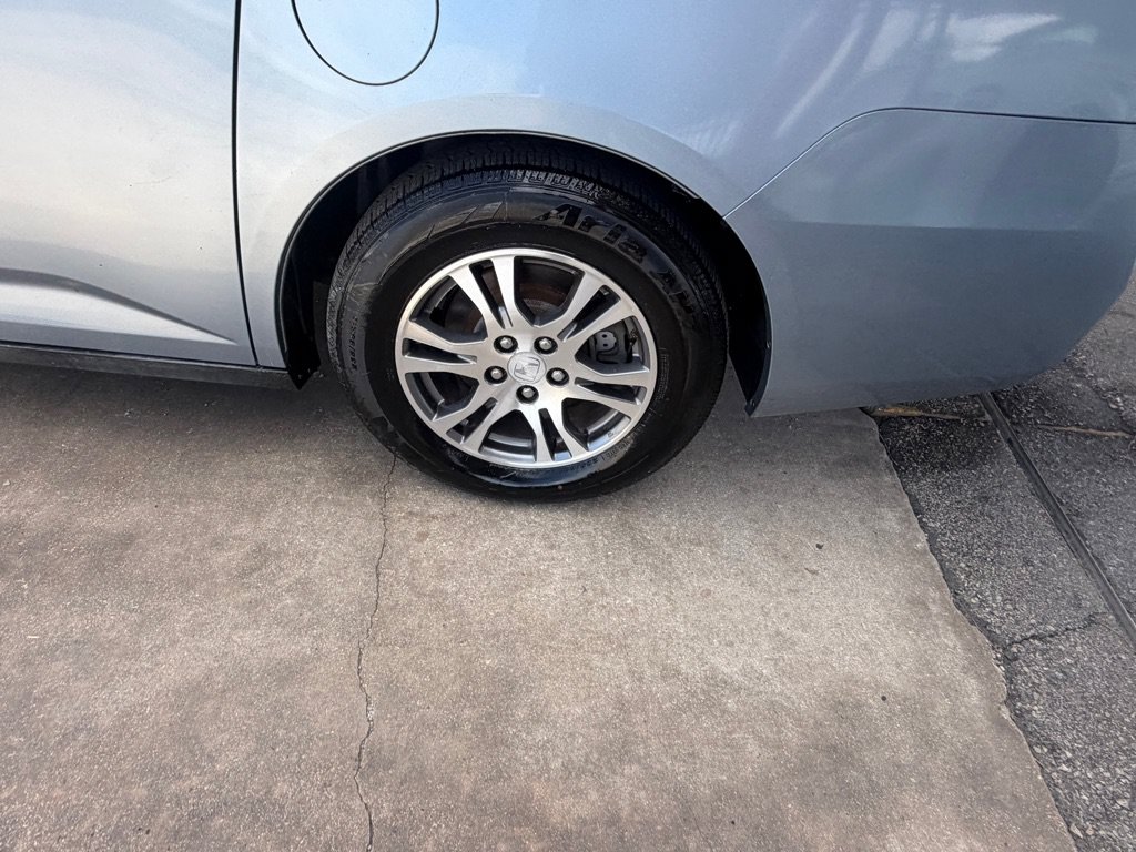 Used 2011 Honda Odyssey EX-L image 20