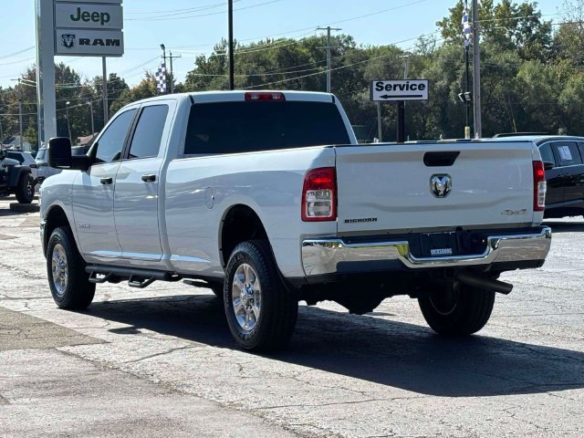 Used 2024 RAM 2500 Big Horn AWD/4WD image 2