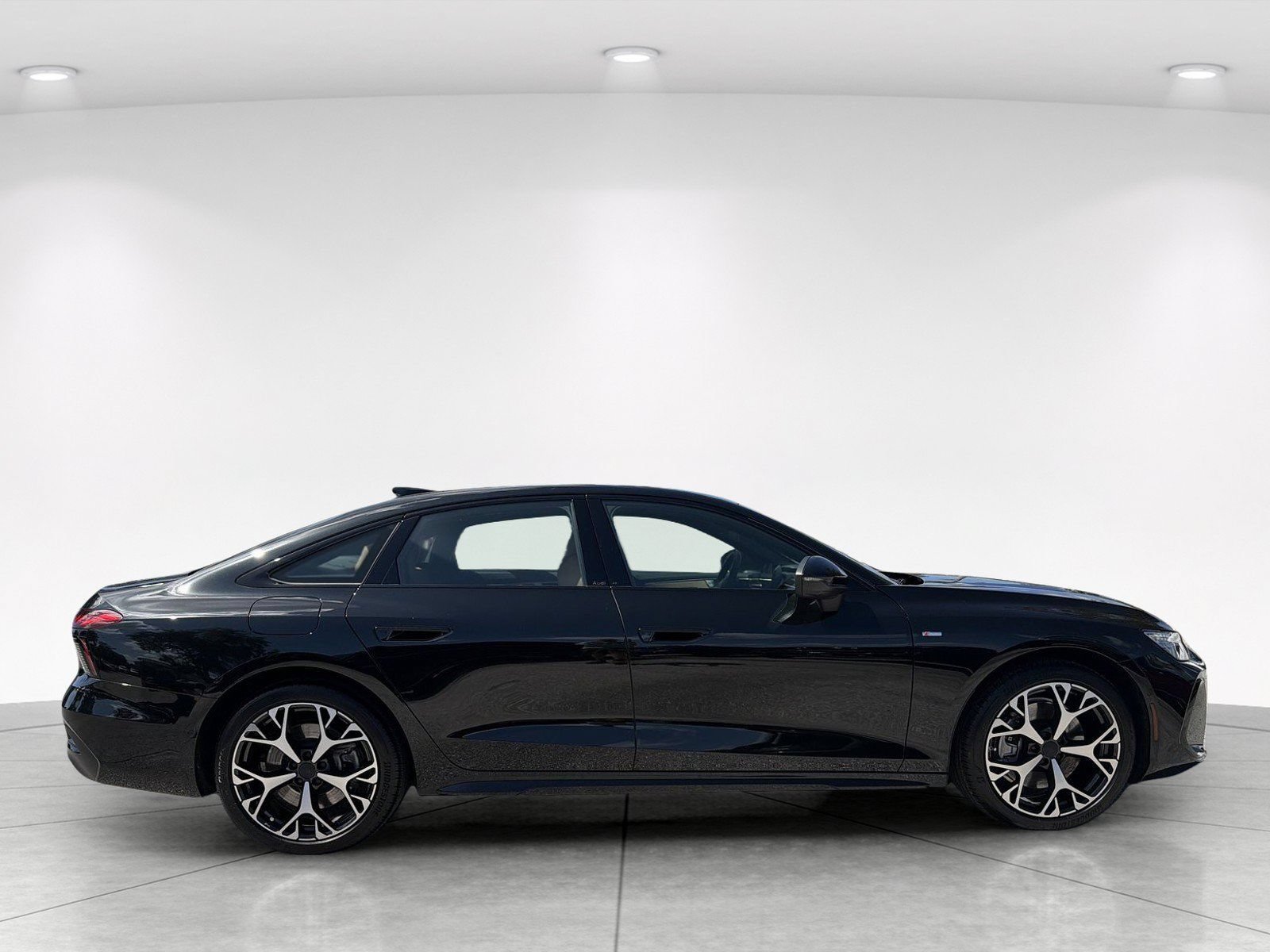 Used 2026 Audi A6 Premium Plus AWD/4WD image 3