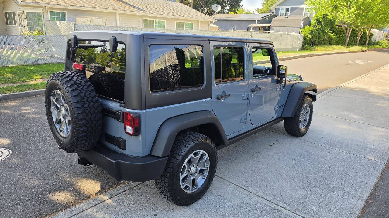 Used 2015 Jeep Wrangler Unlimited Rubicon w/ Connectivity Group AWD/4WD image 5