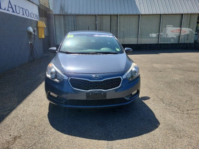 Used 2016 Kia Forte LX FWD image 4