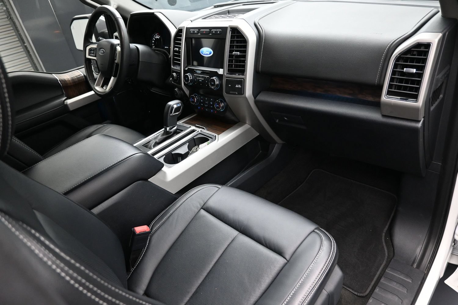Used 2020 Ford F150 Lariat AWD/4WD image 41