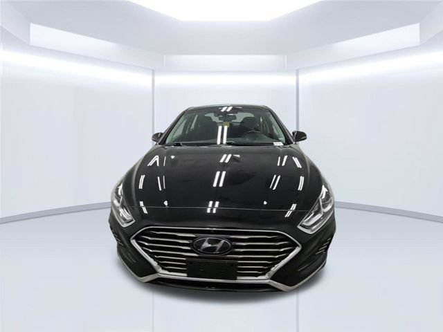Used 2018 Hyundai Sonata SEL w/ Tech Package 02 FWD image 3