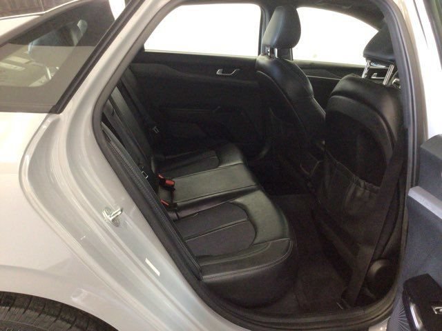 Used 2022 Kia K5 GT-Line w/ GT-Line Awd Premium Package image 14
